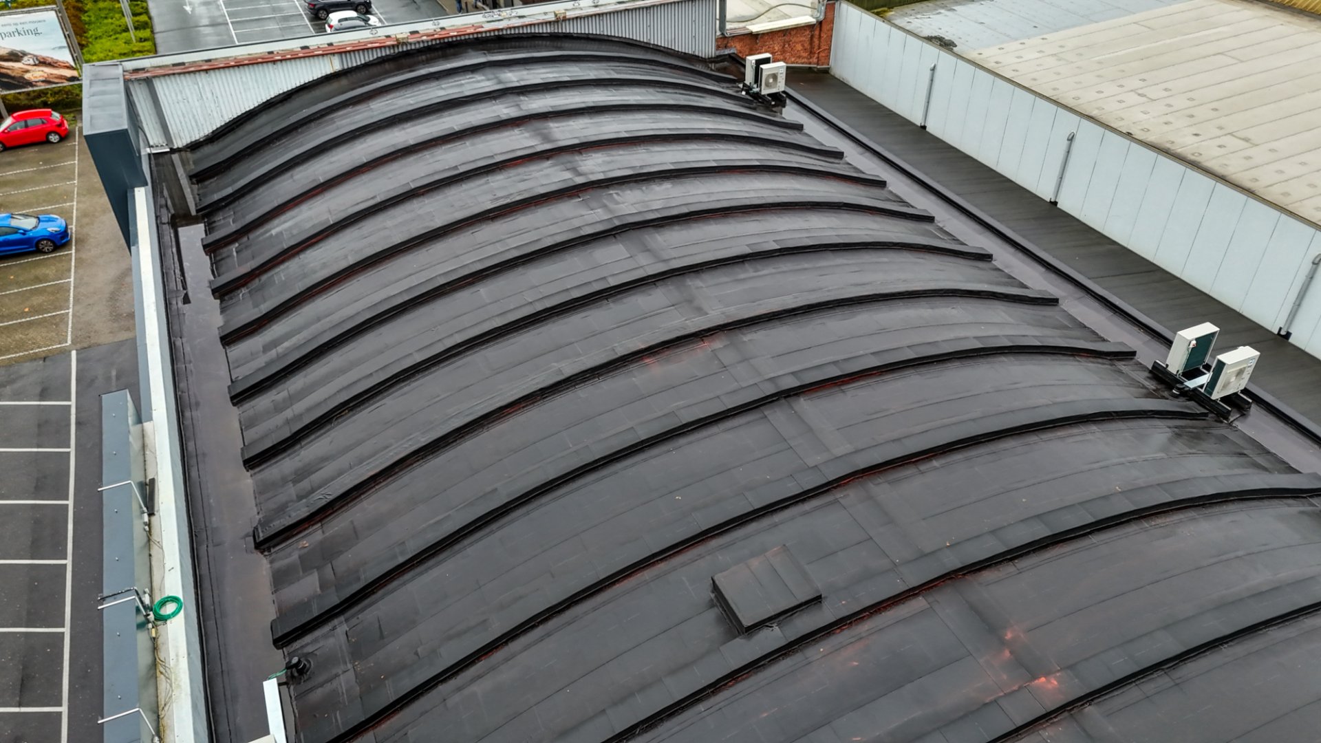 Resitrix EPDM parabool dak Juntoo